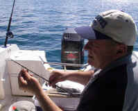 geoff fishing.jpg (49158 bytes)